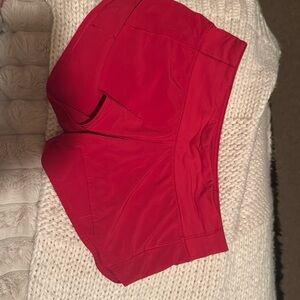Lululemon speed up shorts 2.5 inch
Size 4
Color : Red
New condition no callouts
